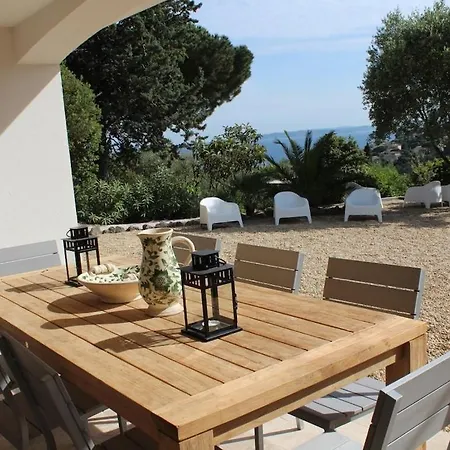 In With Swimming Pool * Les Issambres