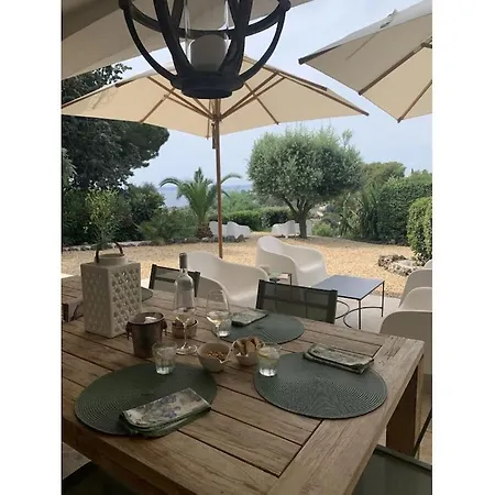 In With Swimming Pool Villa Les Issambres