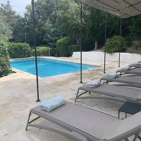 In With Swimming Pool Villa Les Issambres
